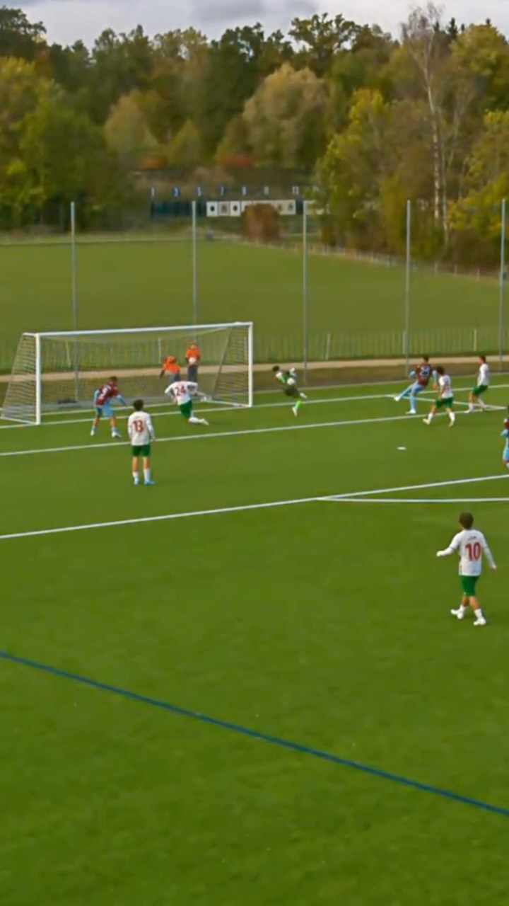 0:2 nach 8 Minuten, dann war Schluss für Höngg 🧤 Am Ende hat's knapp nicht gereicht, aber unsere Nummer 1 hat einiges we